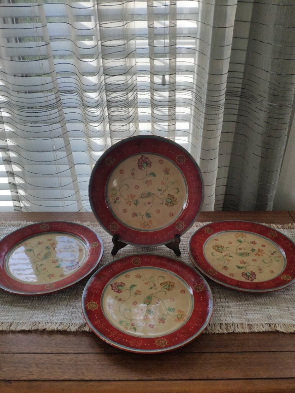 Gypsy Red American Atelier Plates Set of 4 Vintage Dinner Plates 10.75"
